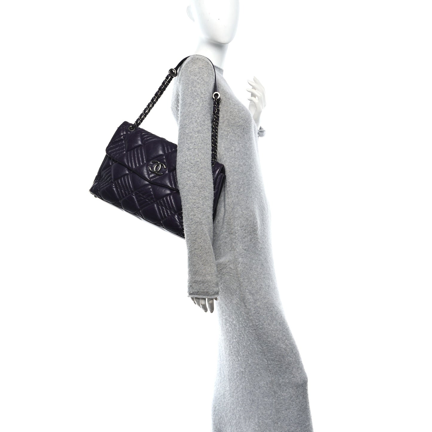 Lambskin In And Out XL Maxi Flap Dark Purple