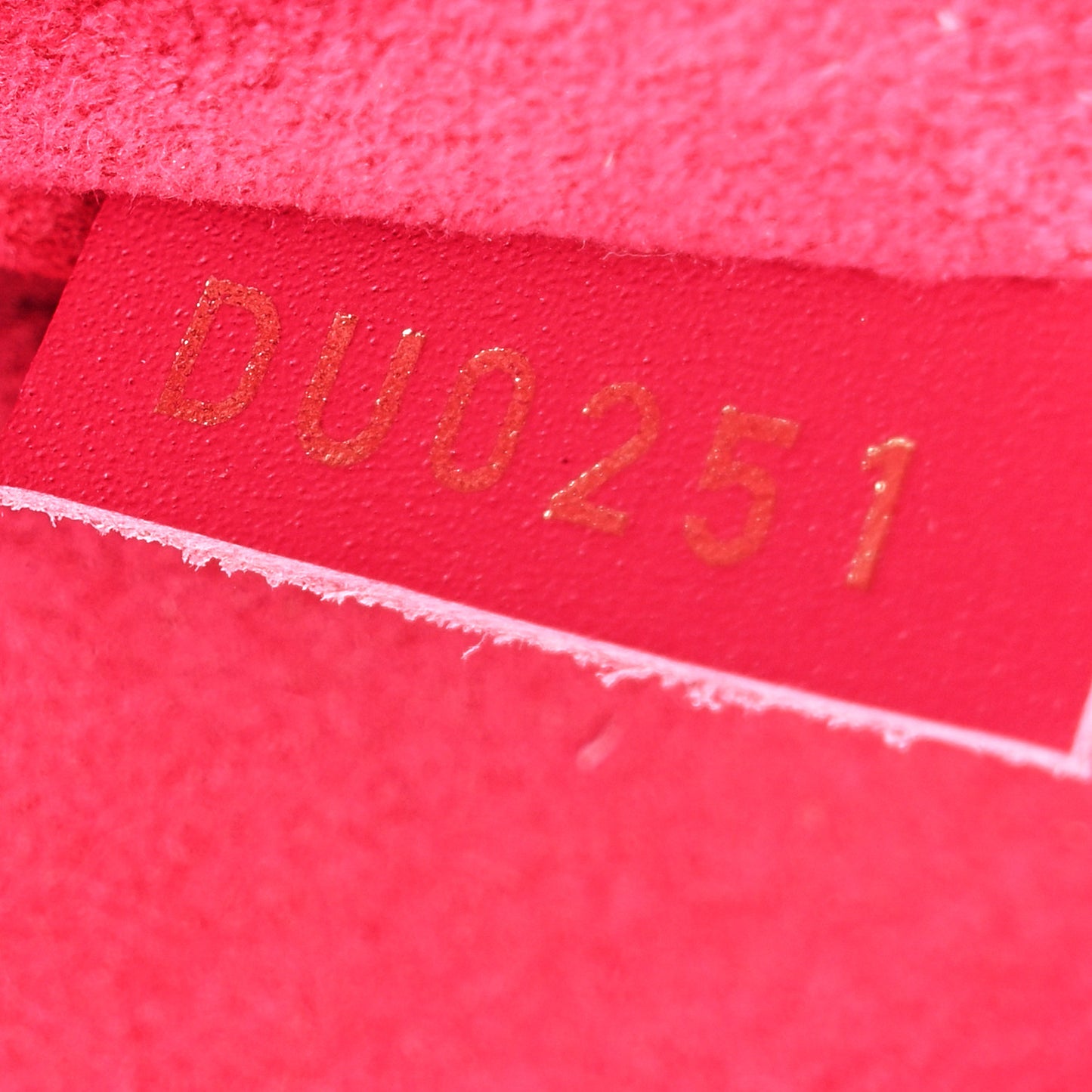 Empreinte Monogram Giant Onthego PM Freesia