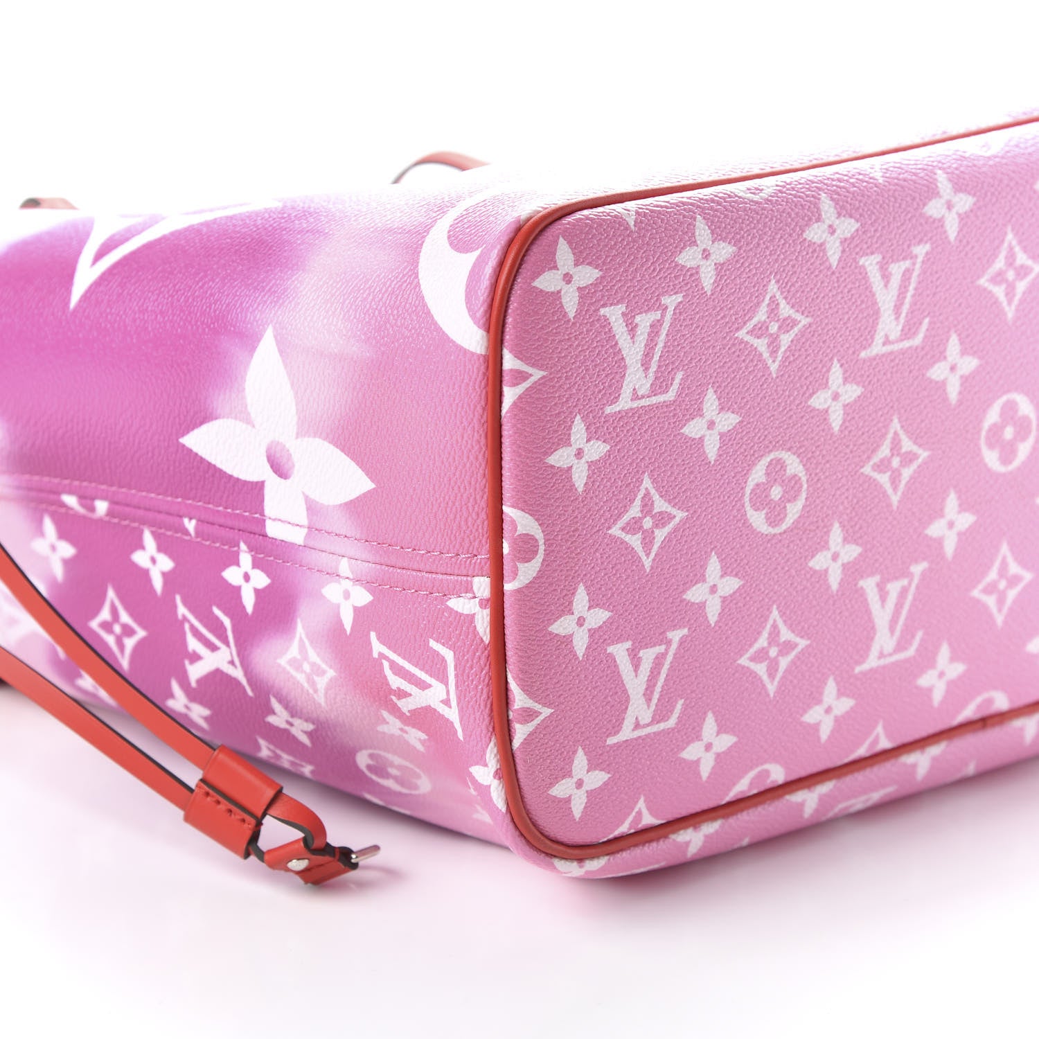 Louis Vuitton Monogram Escale Neverfull MM Rouge 5 of 9