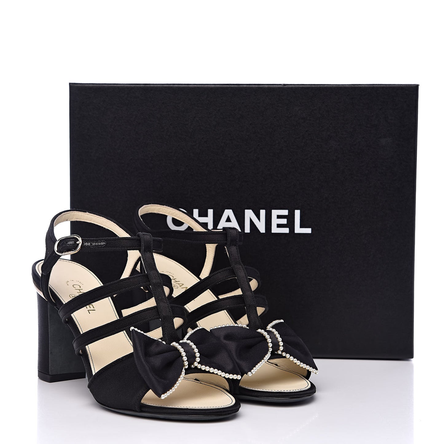 Satin Pearl Bow Sandals 37 Black
