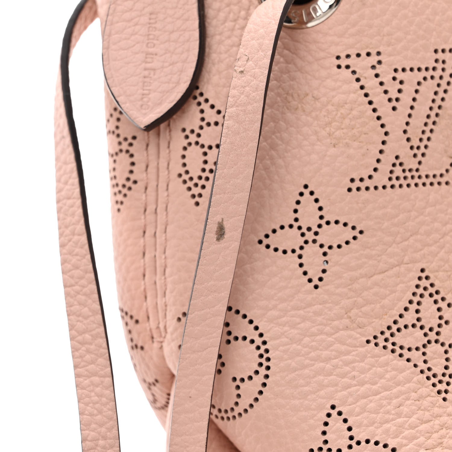 Louis Vuitton Mahina Bella Magnolia 12 of 16