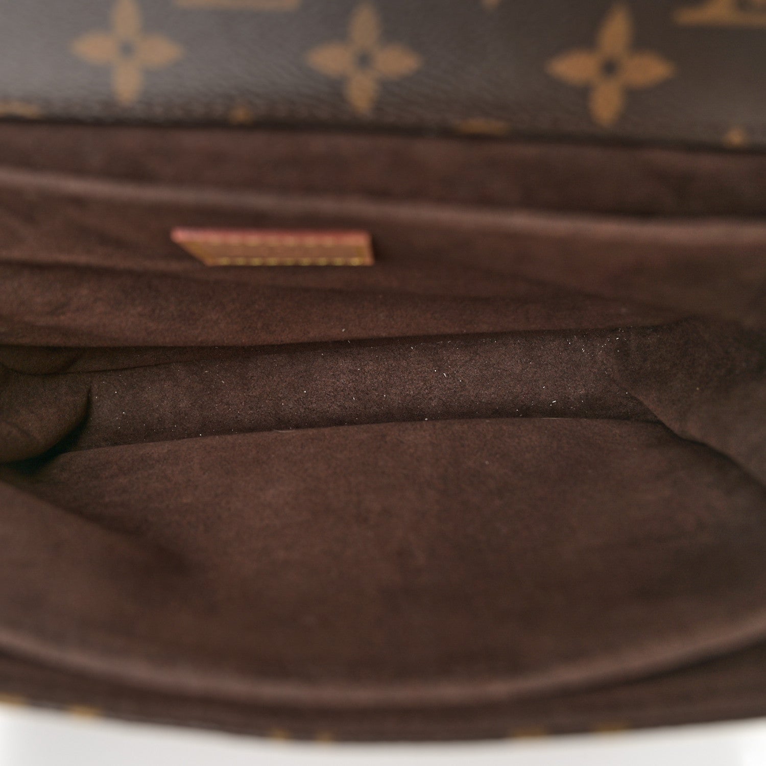 Louis Vuitton Monogram Pochette Metis 5 of 10