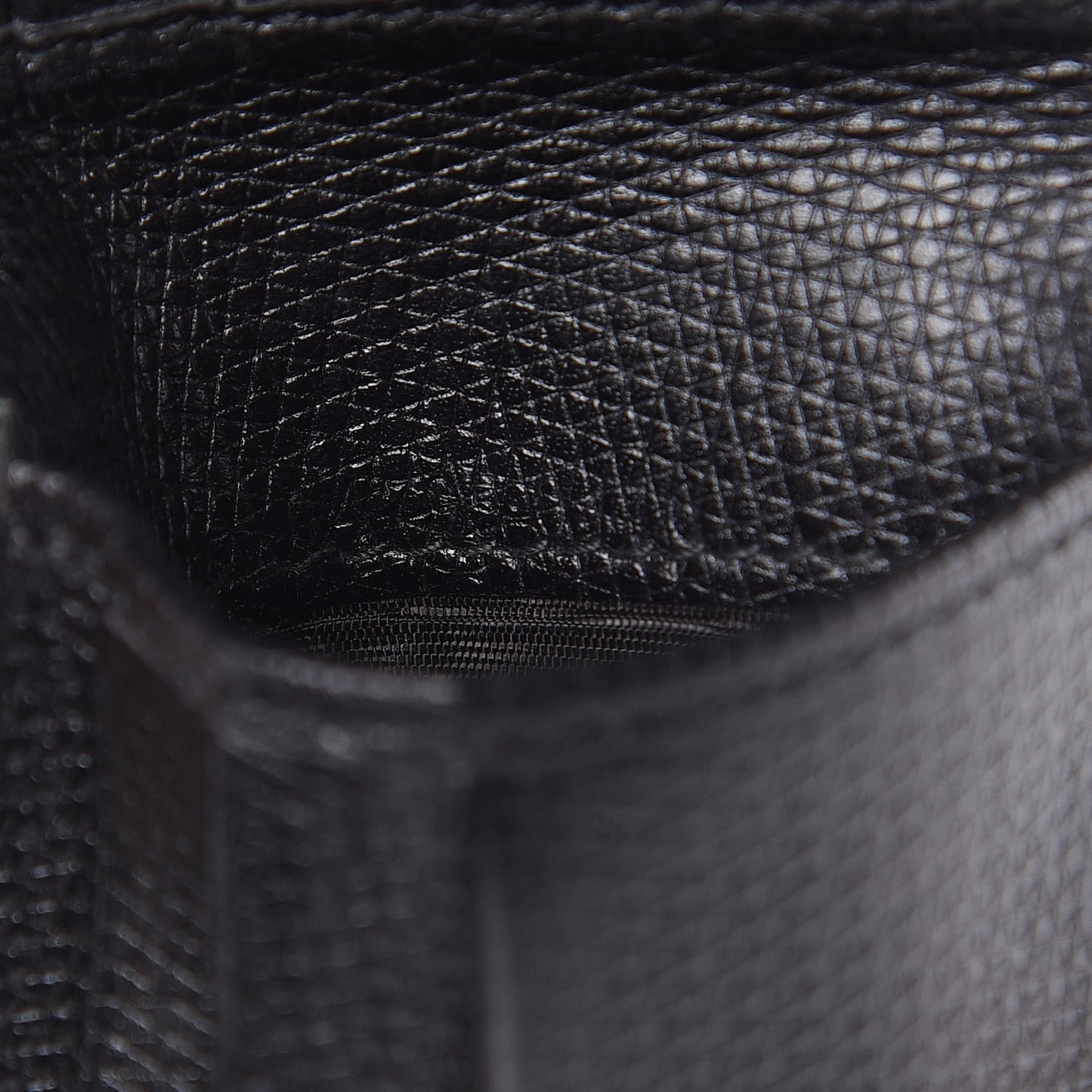 Calfskin Bi-Fold Wallet Black