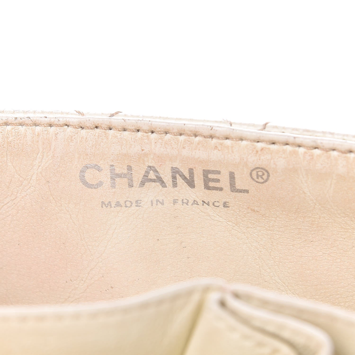 Chanel Caviar Quilted East West Flap White 6 of 18