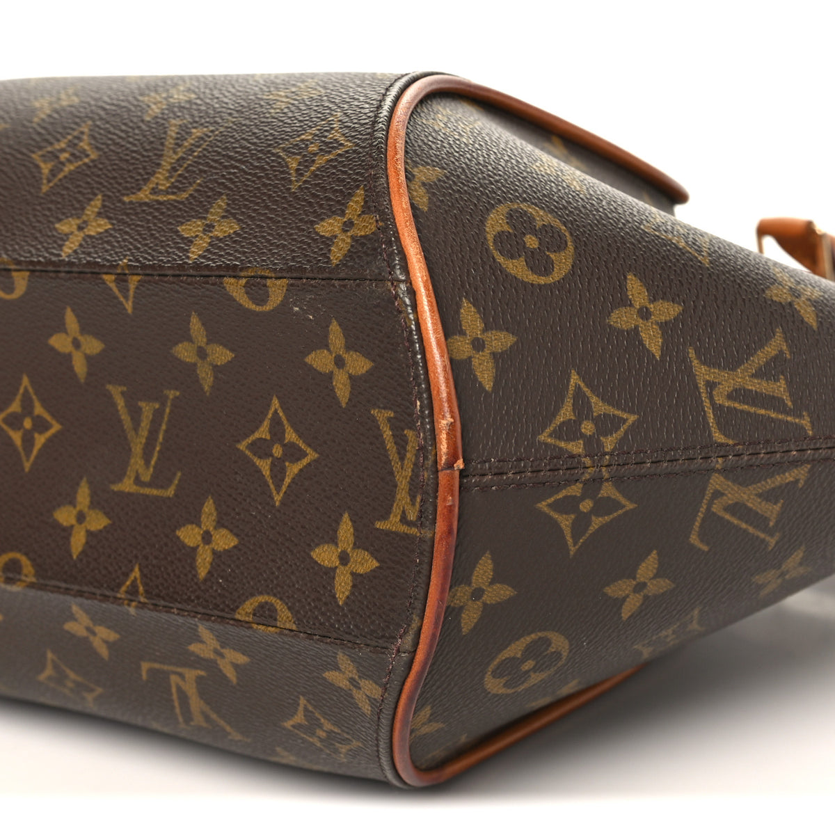 Monogram Ellipse MM