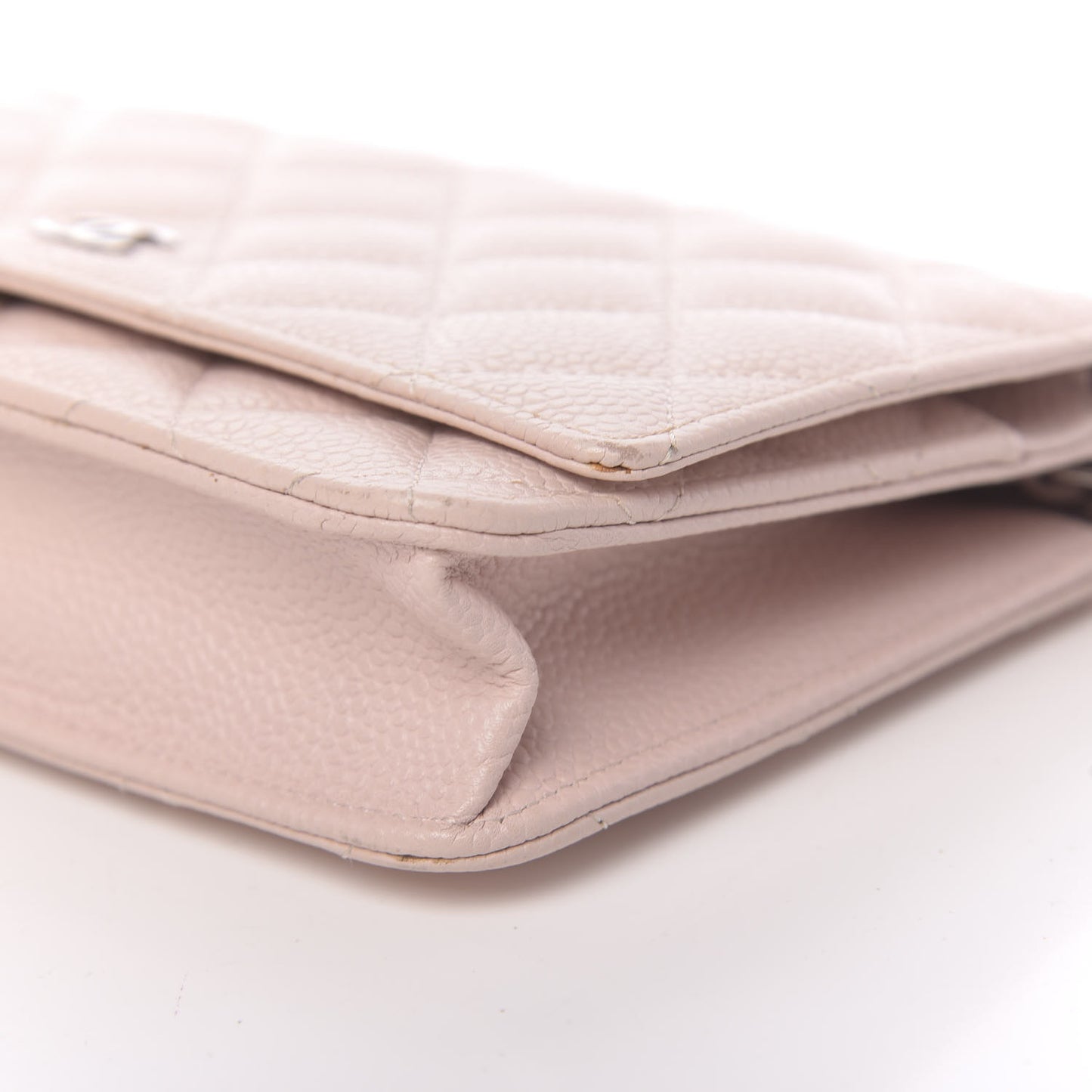 Caviar Quilted Wallet On Chain WOC Light Pink