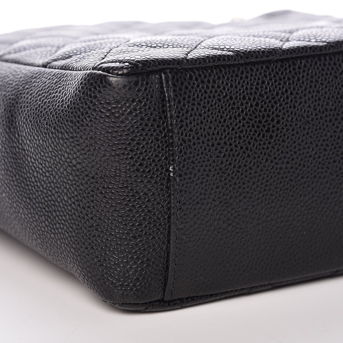 Caviar Quilted Petit Shopping Tote PST Black