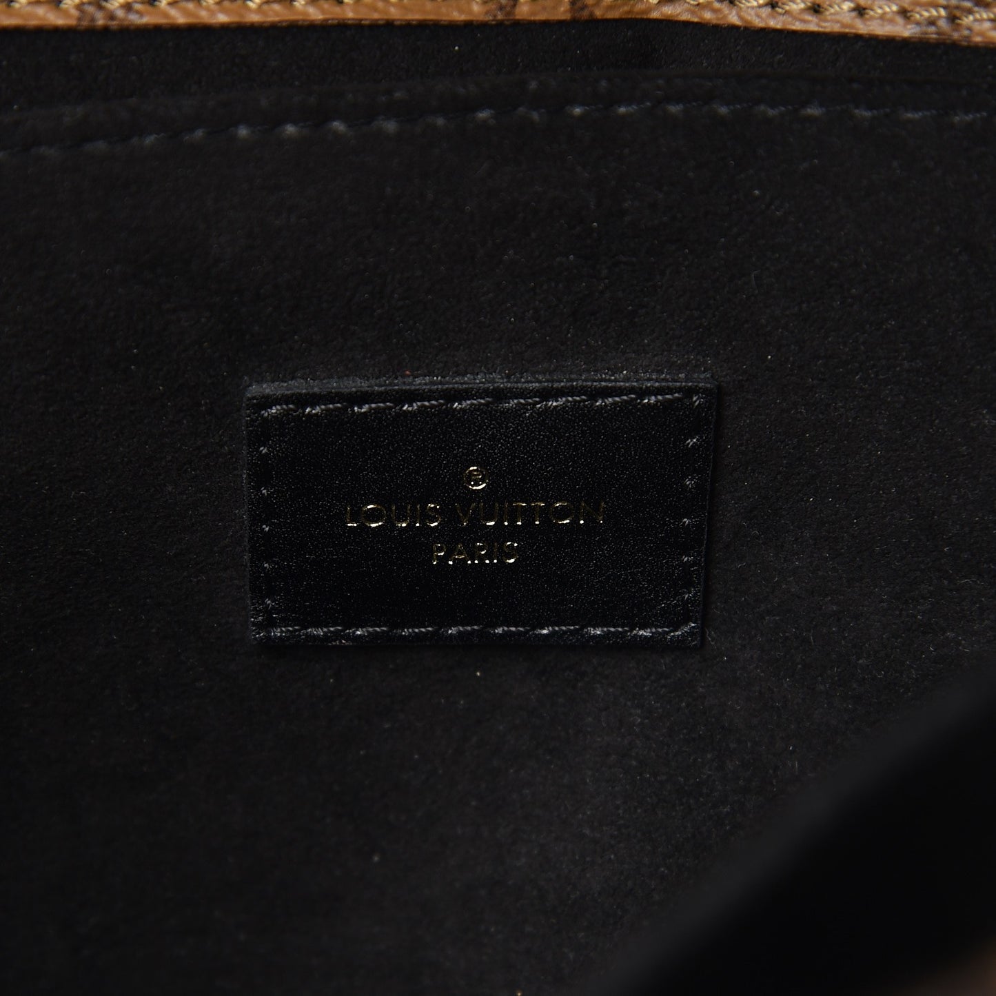 Reverse Monogram Pochette Metis