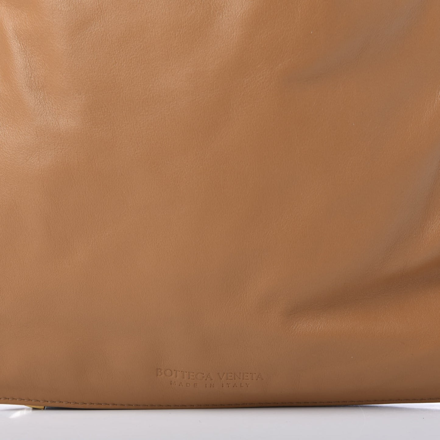 Supple Calfskin BV Twist Caramel