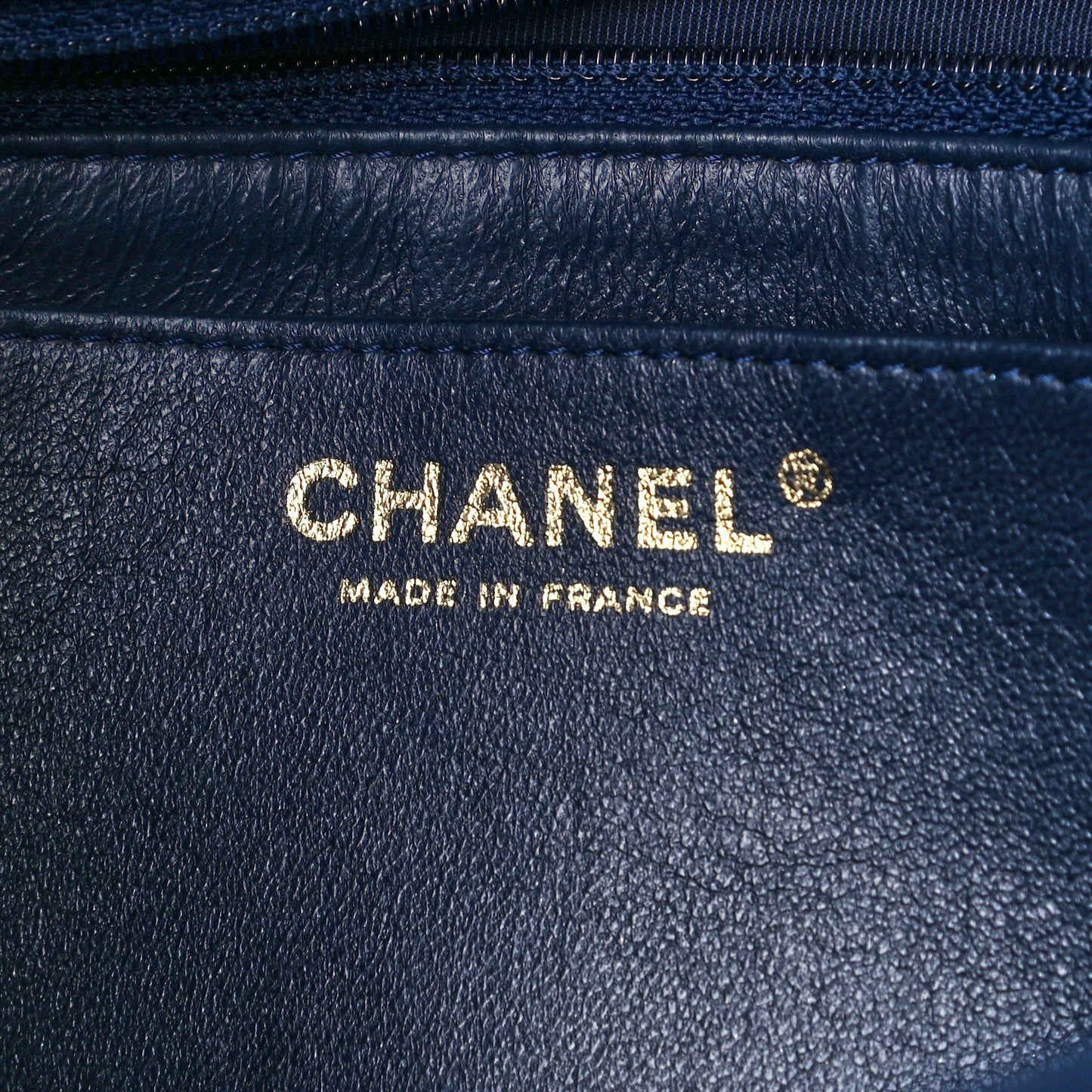 Caviar Quilted Jumbo Single Flap Navy