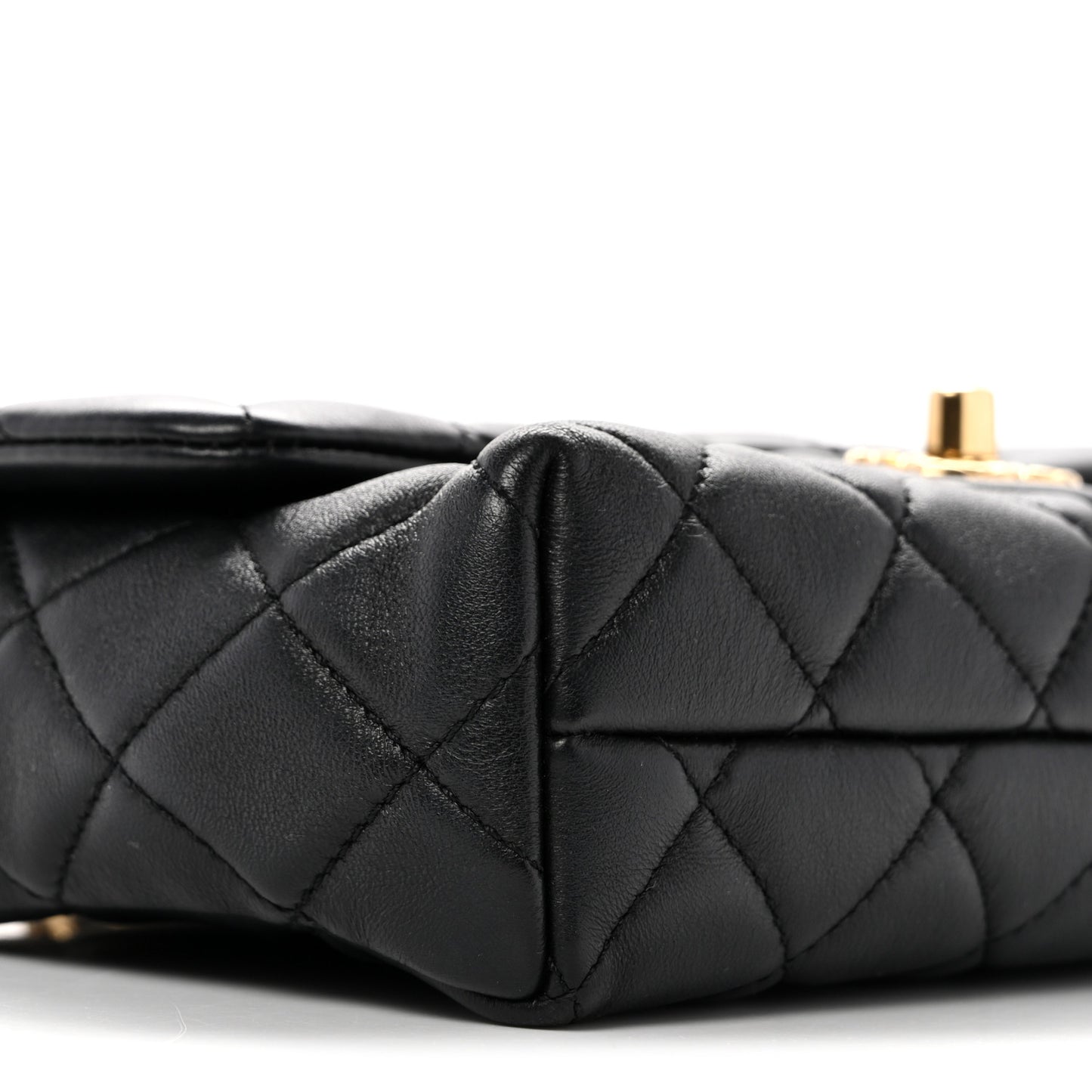 Lambskin Quilted Mini Quilted Handle Crush Flap Black