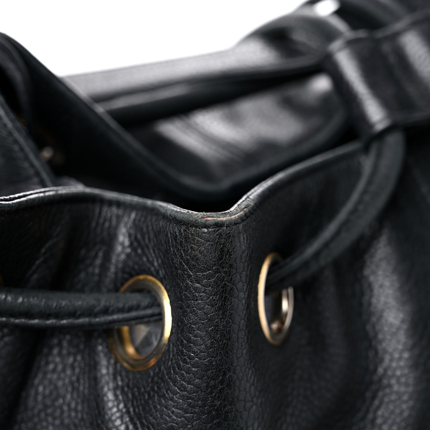 Chanel Caviar Drawstring Shoulder Bag Black 29 of 32