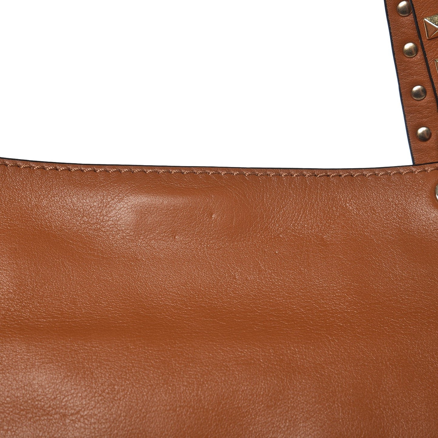Calfskin Medium Rockstud Tote Light Cuir