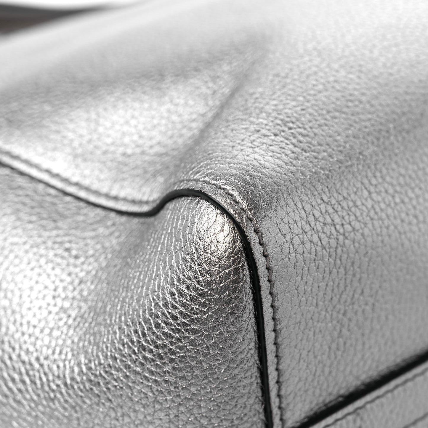 Metallic Vitello Daino Top Handle Tote Cromo