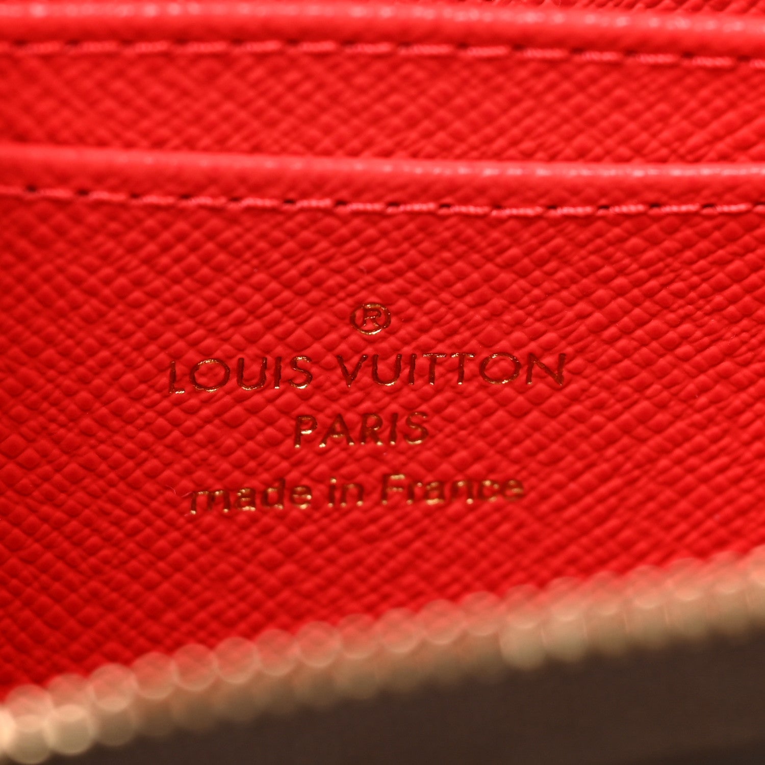 Louis Vuitton Damier Ebene 2021 Christmas Animation London Zippy Coin Purse Red 6 of 9