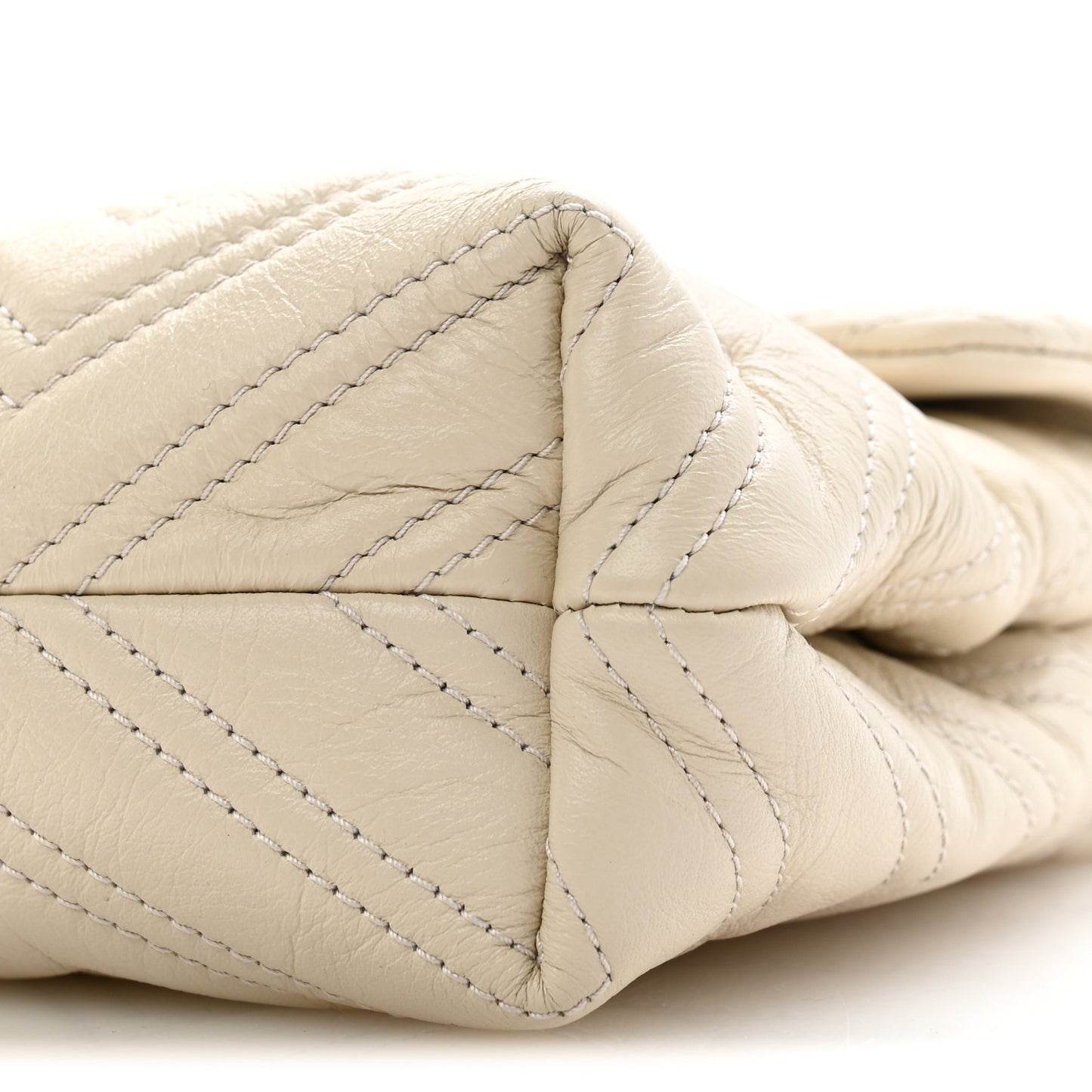 Soft Calfskin Matelasse Monochrome Small GG Marmont Shoulder Bag Ivory