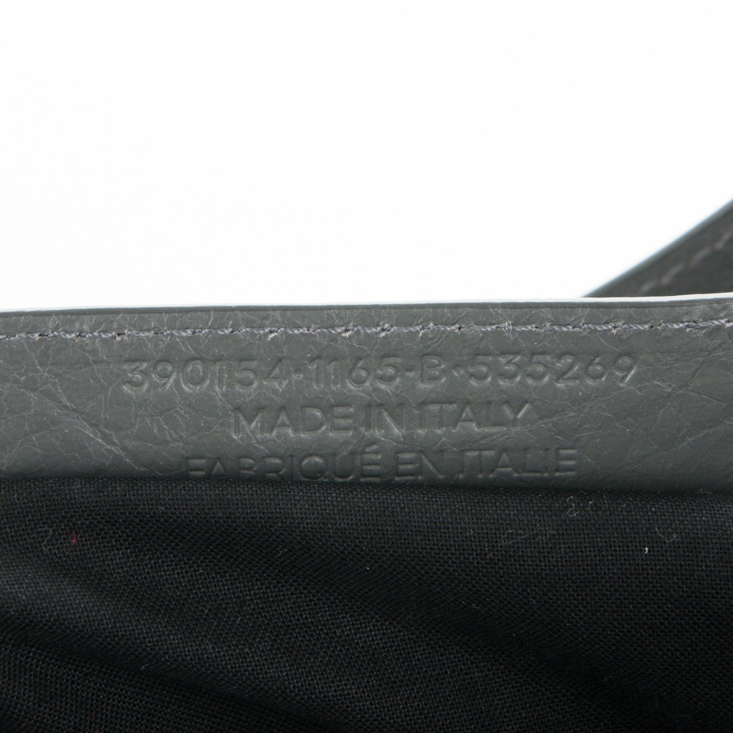 Agneau Silver Metallic Edge Hardware City Gris Cendre