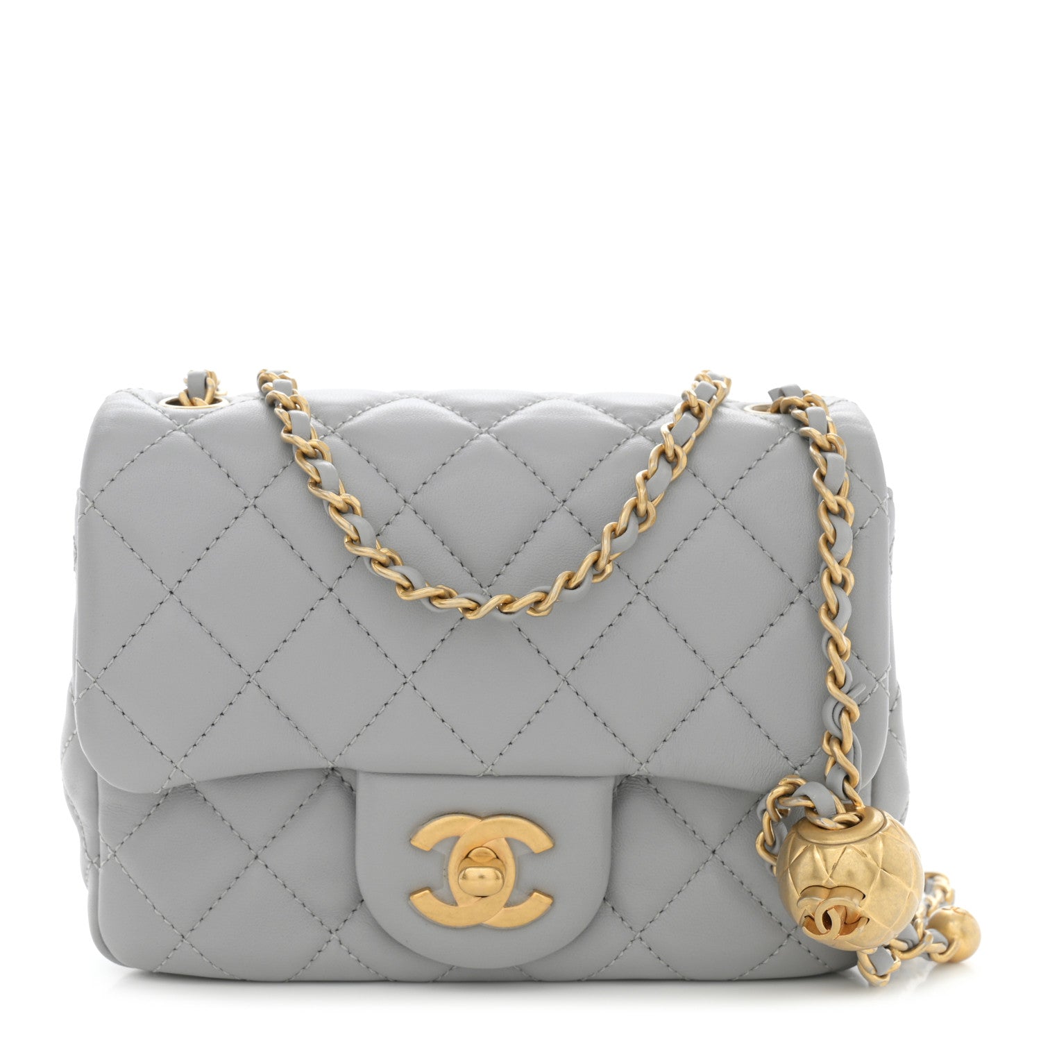【MH】　CHANEL グレー ケース キルティング MH】 CHANEL グレー ケース キルティング Chanel Gray Iridescent