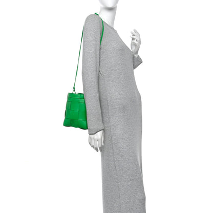 Bottega Veneta Nappa Maxi Intrecciato Small Cassette Bucket Bag Parakeet 2 of 9