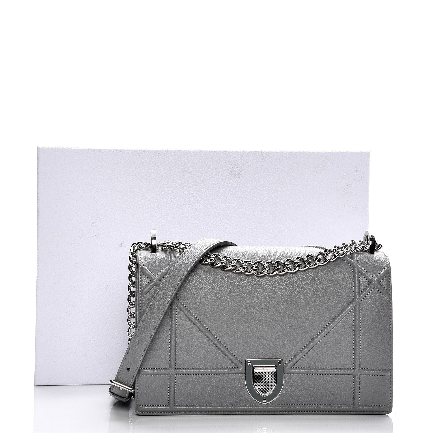 Christian Dior Grained Calfskin Medium Diorama Flap Bag Gris 9 of 9