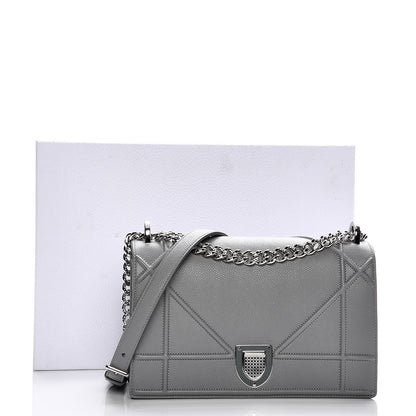 Christian Dior Grained Calfskin Medium Diorama Flap Bag Gris 9 of 9