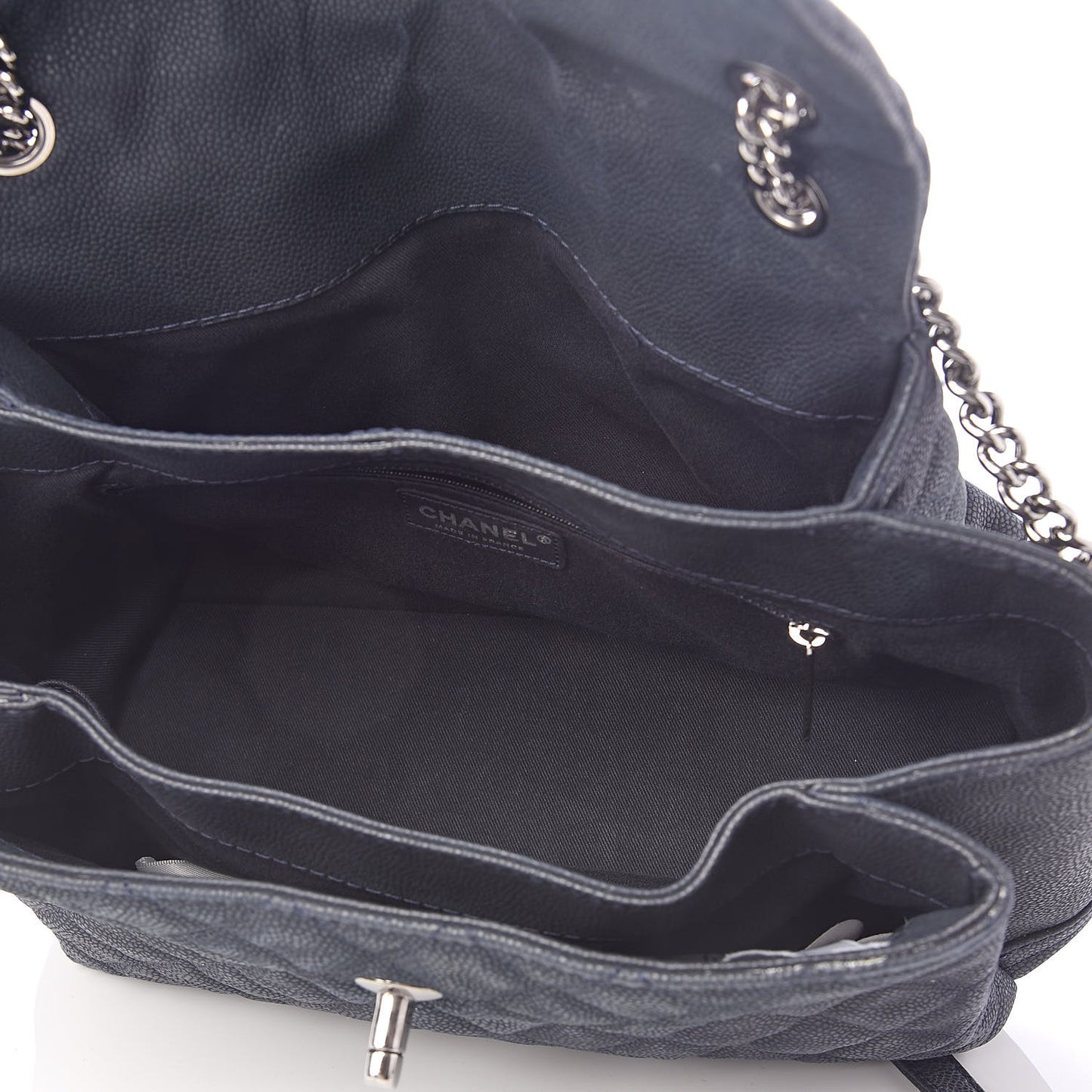 Iridescent Caviar Medium Lady Pearly Flap Blue