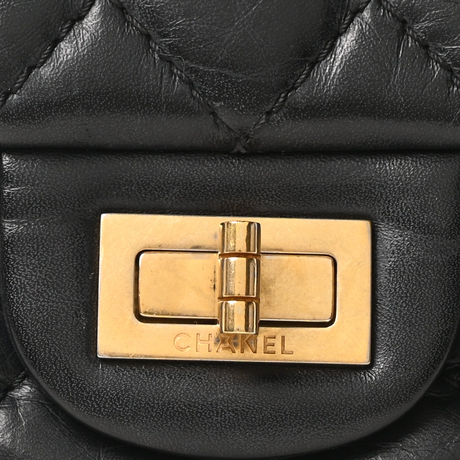 Chanel Aged Calfskin Quilted 2.55 Reissue 225 Flap Black 8 of 10