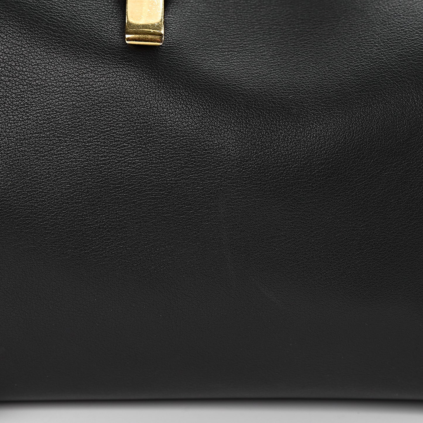 Calfskin Medium Classic Y Cabas Black