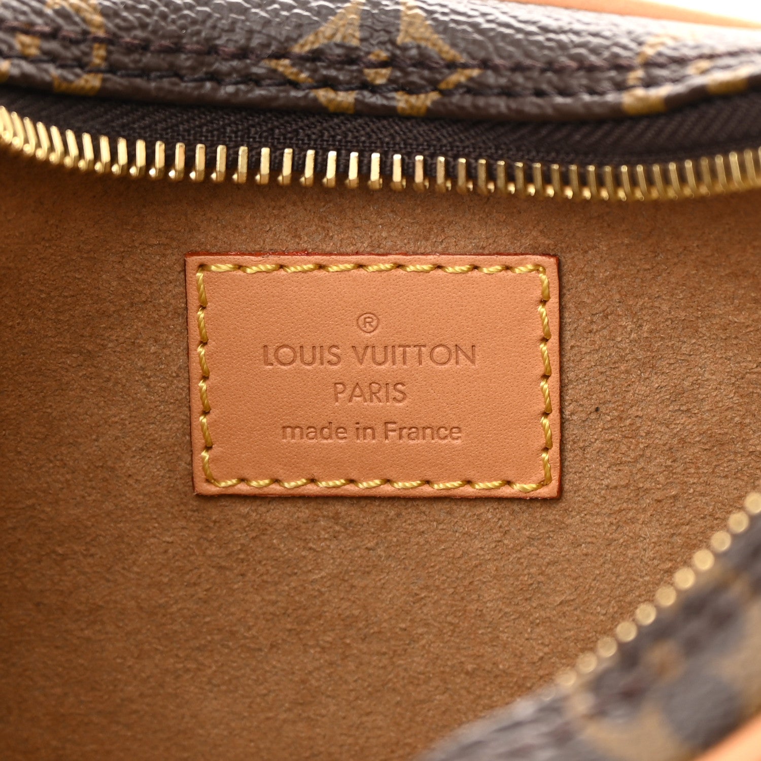 Louis Vuitton Monogram Loop 6 of 10