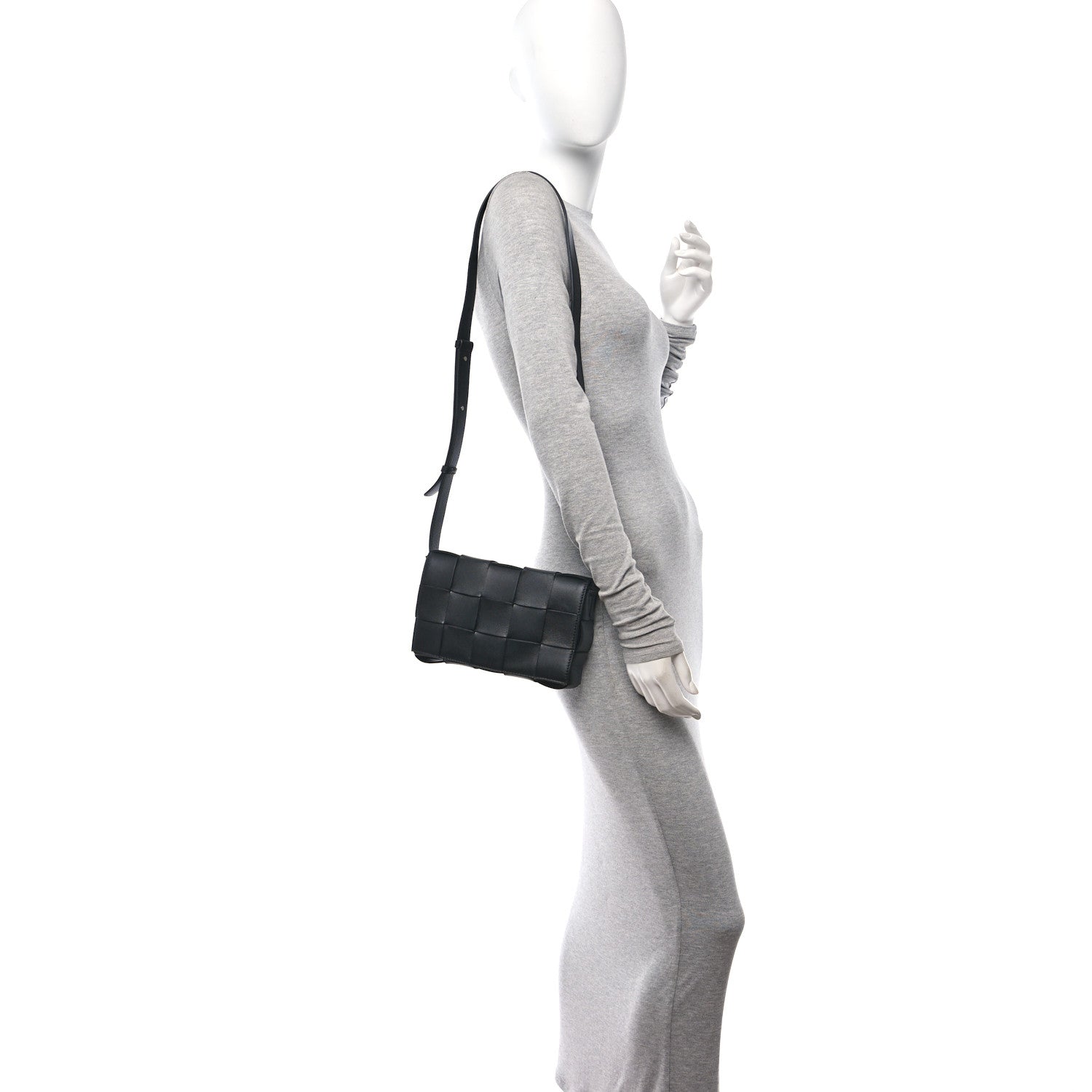 Bottega Veneta Lambskin Maxi Intrecciato Cassette Crossbody Bag Black 2 of 12