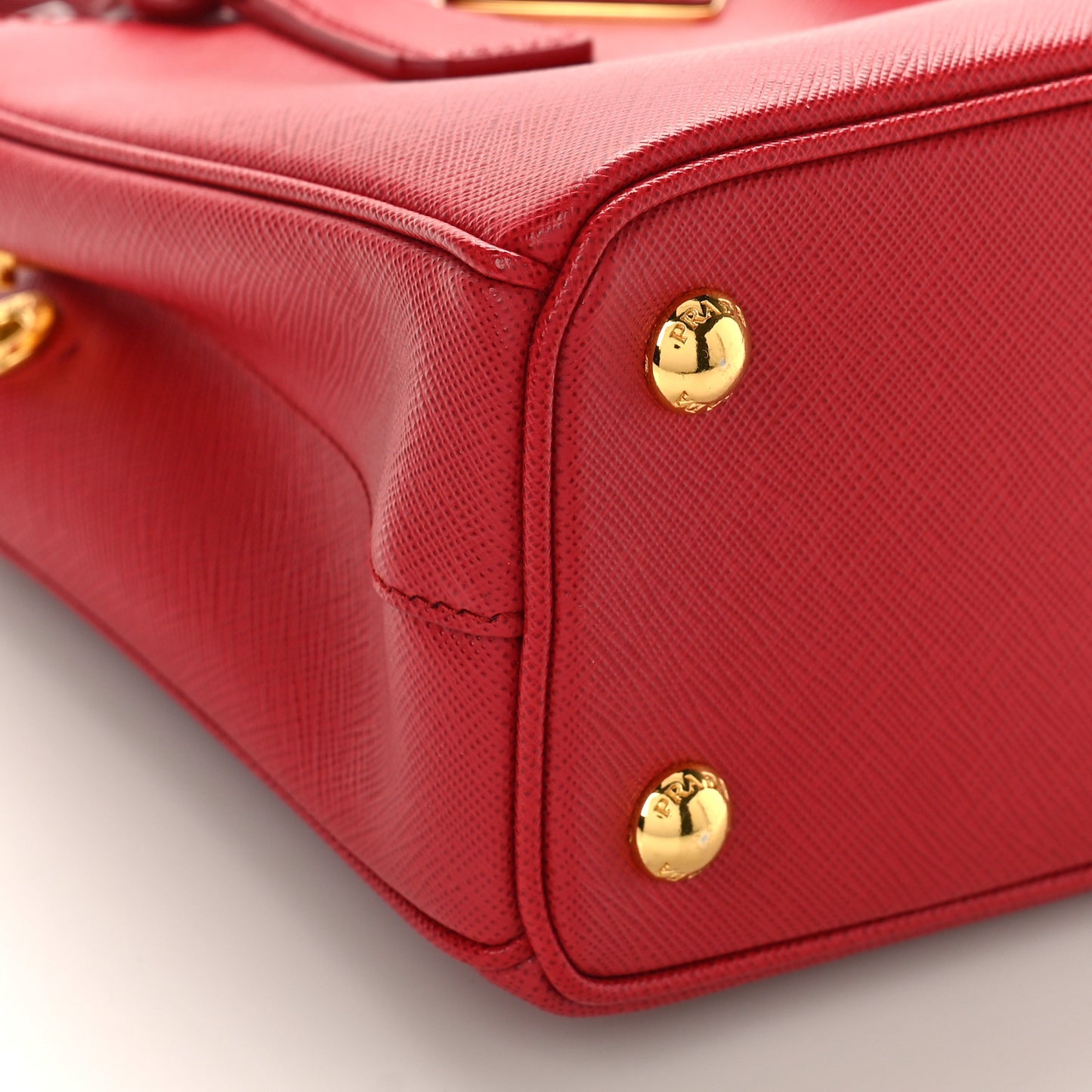 Saffiano Mini Galleria Double Zip Tote Fuoco