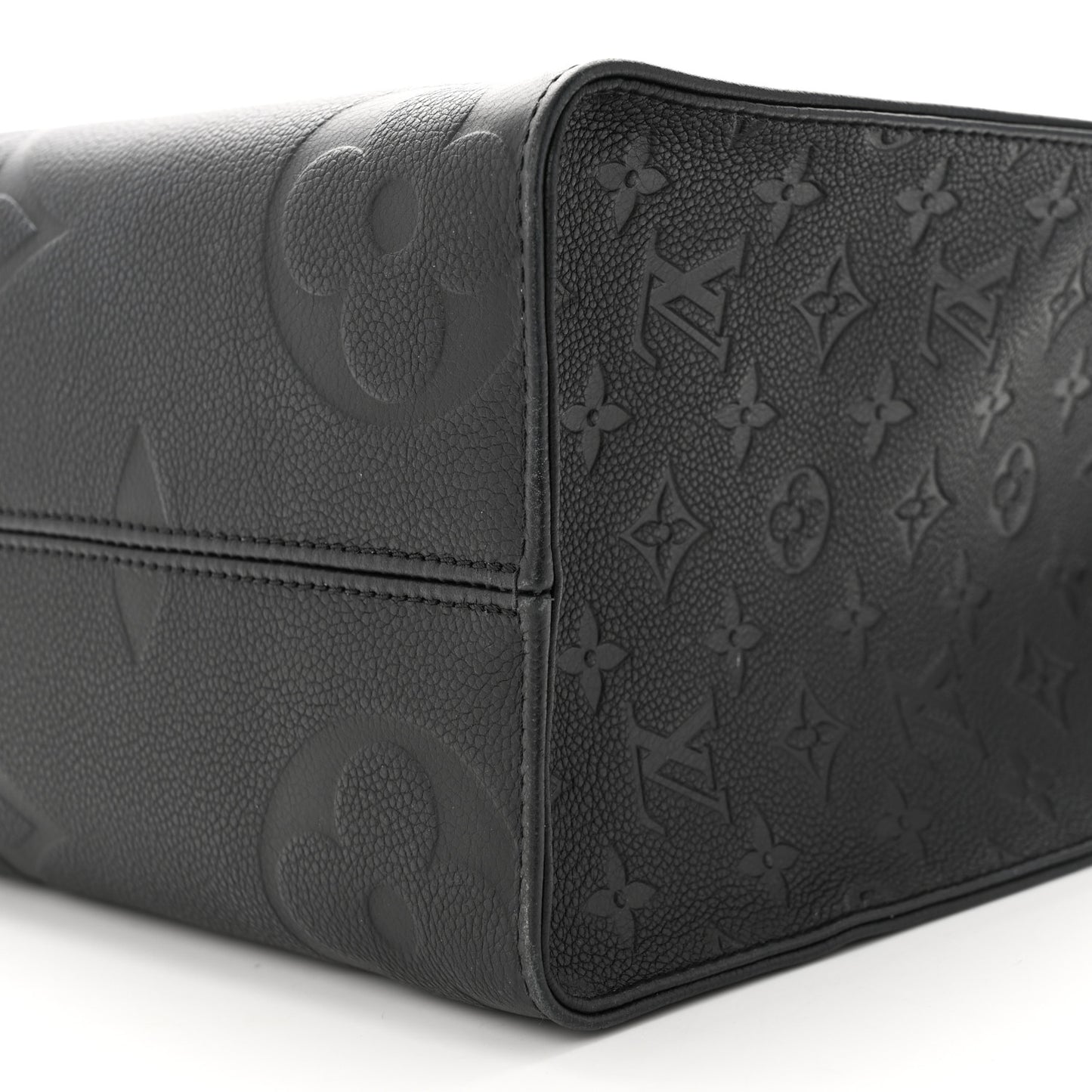 Empreinte Monogram Giant Onthego MM Black