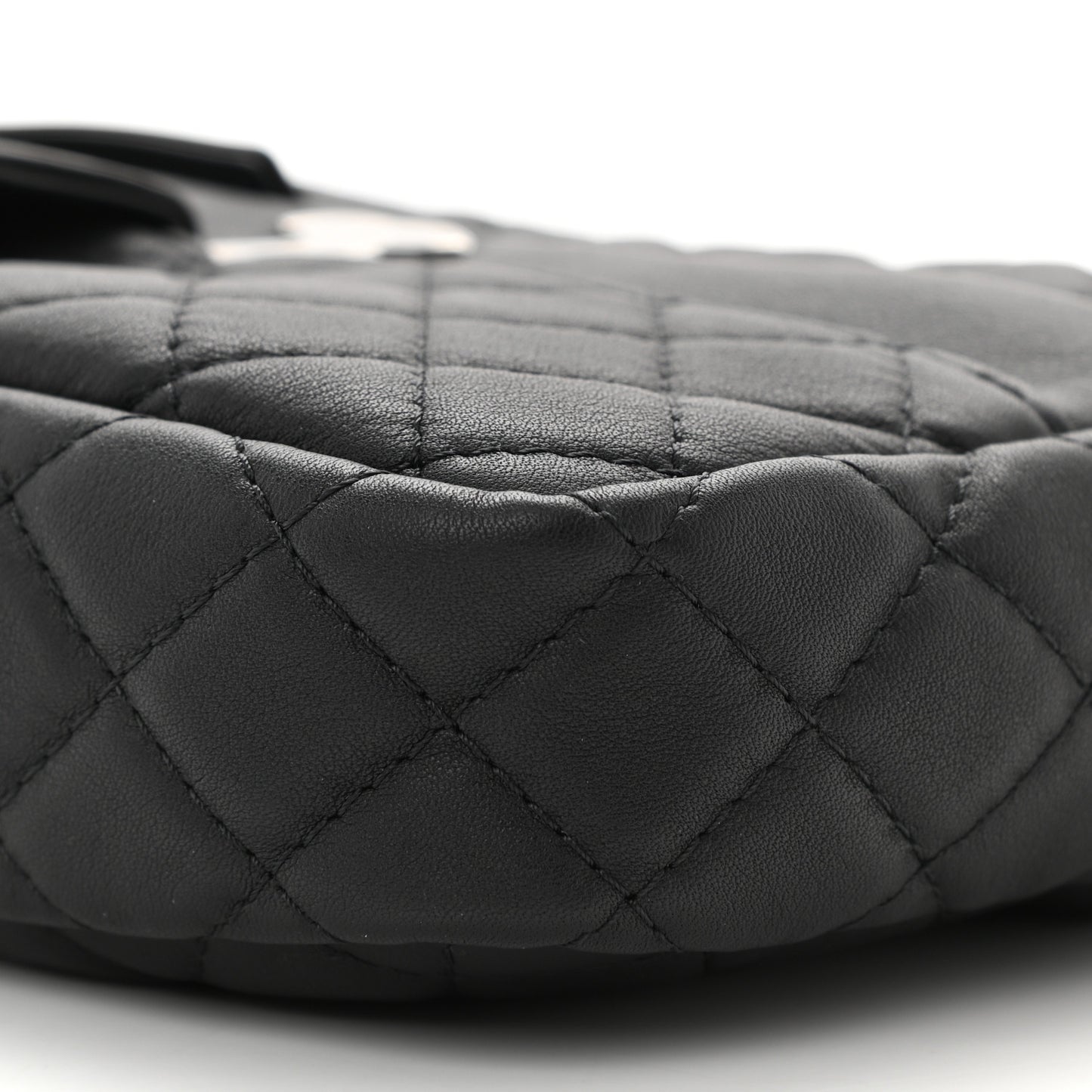 Calfskin Quilted Ultra Pocket Camera Case Black