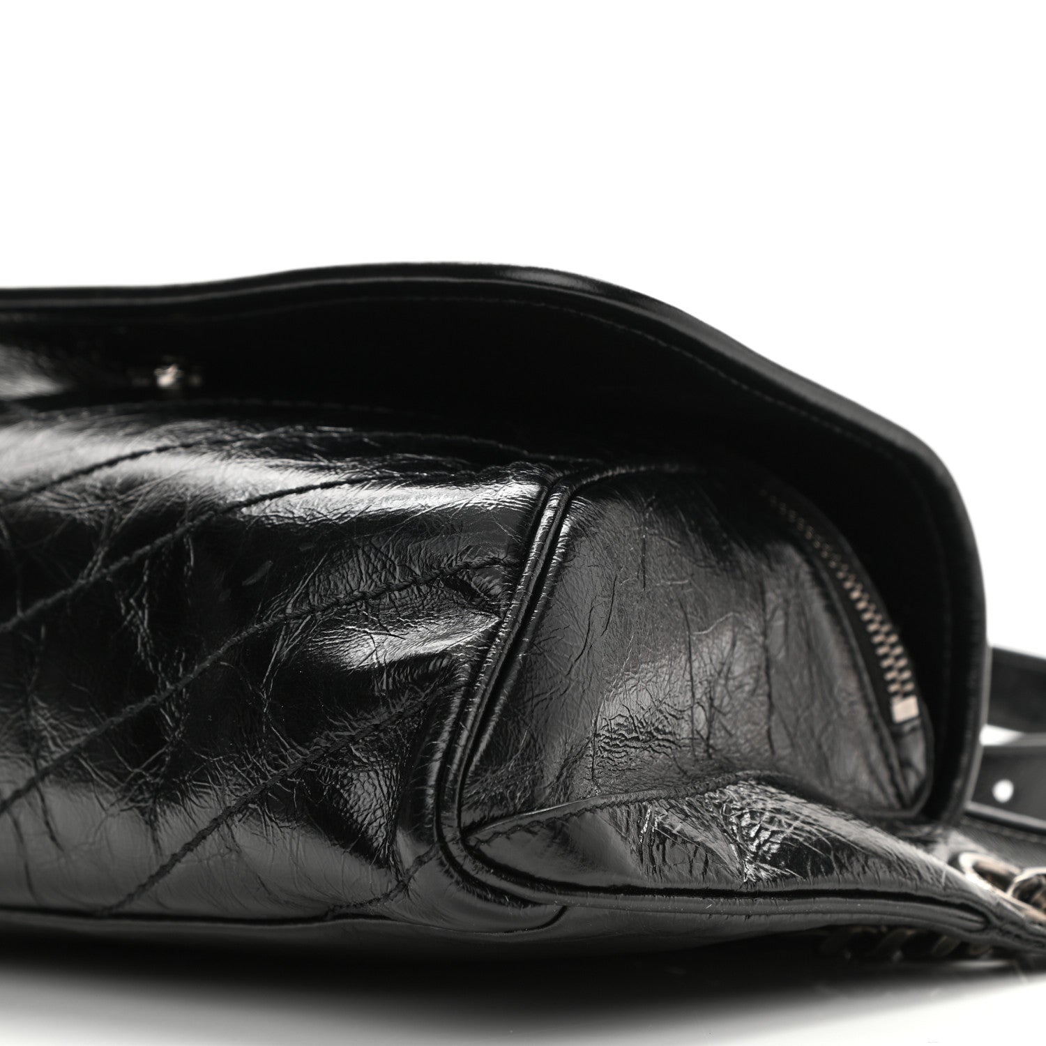 Saint Laurent Crinkled Calfskin Matelasse Monogram Niki Body Bag Black 10 of 11