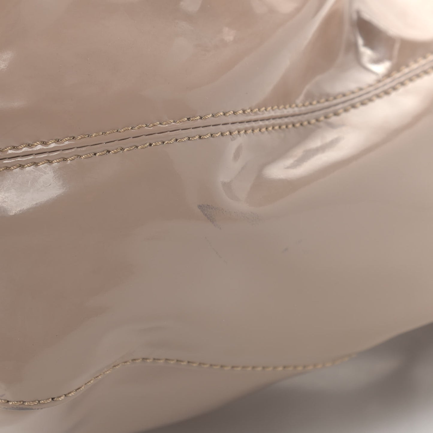 Patent Lacca Large Nuage Bow Hobo Nude