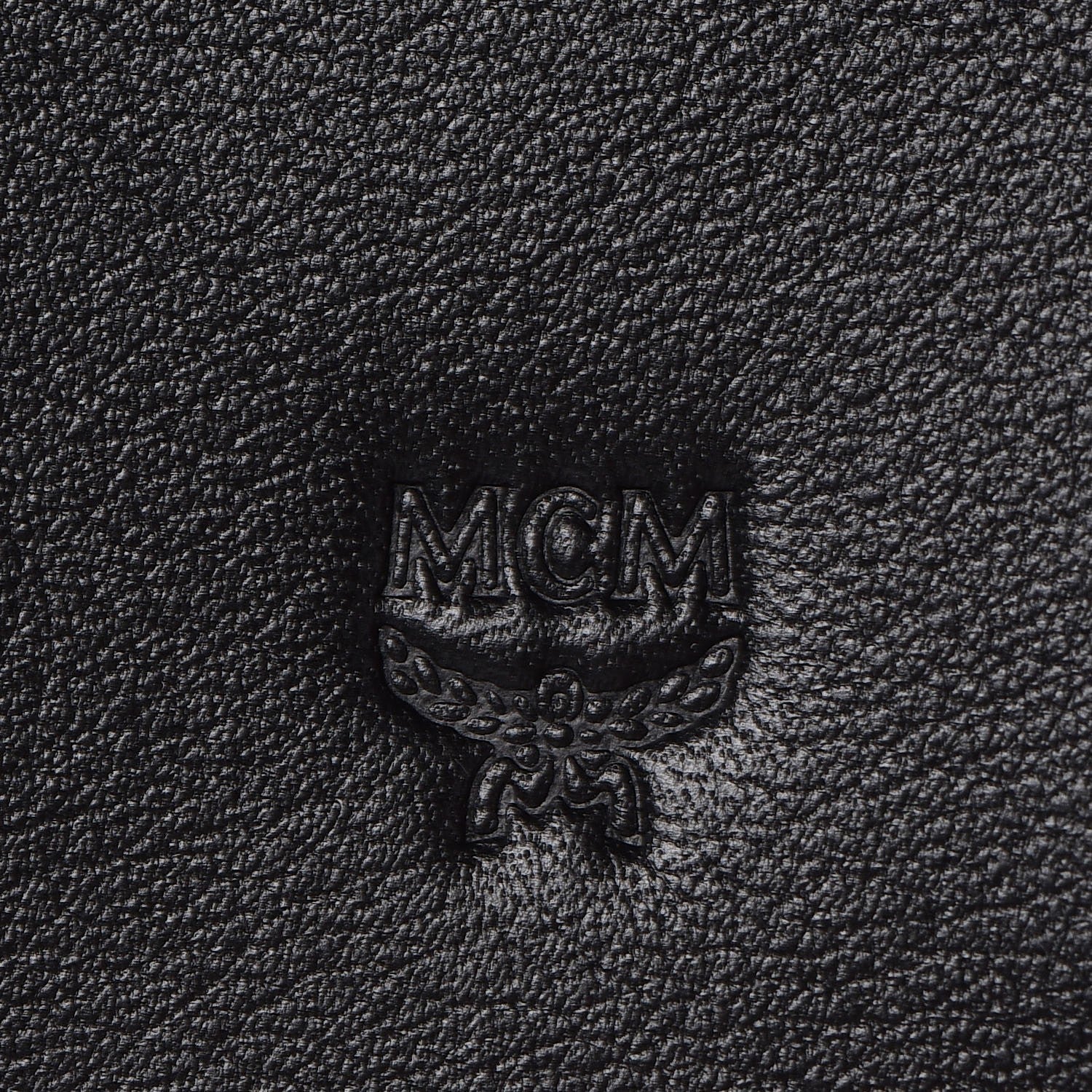 MCM Monogram Visetos Medium Weekender Pink 8 of 15