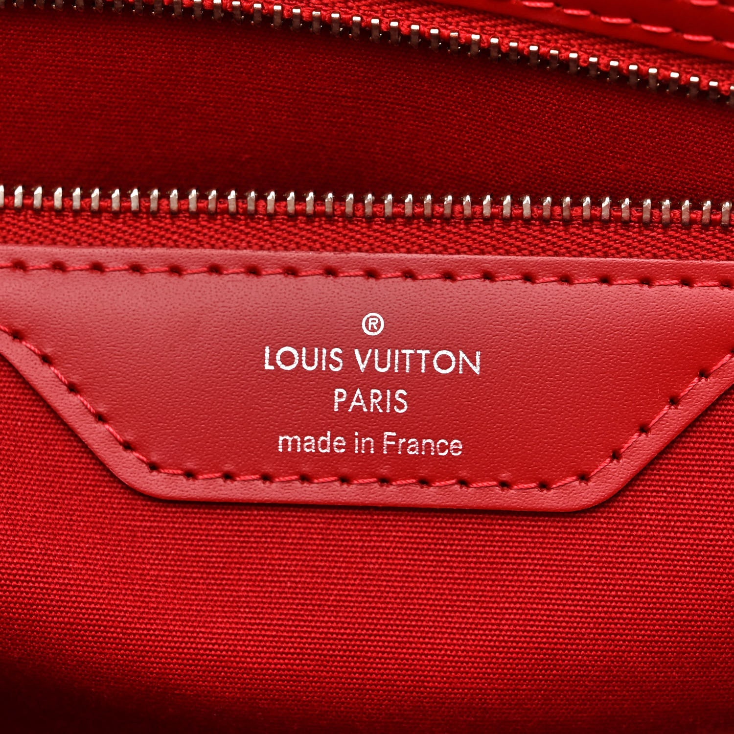Louis Vuitton Epi Brea MM Carmine 6 of 10