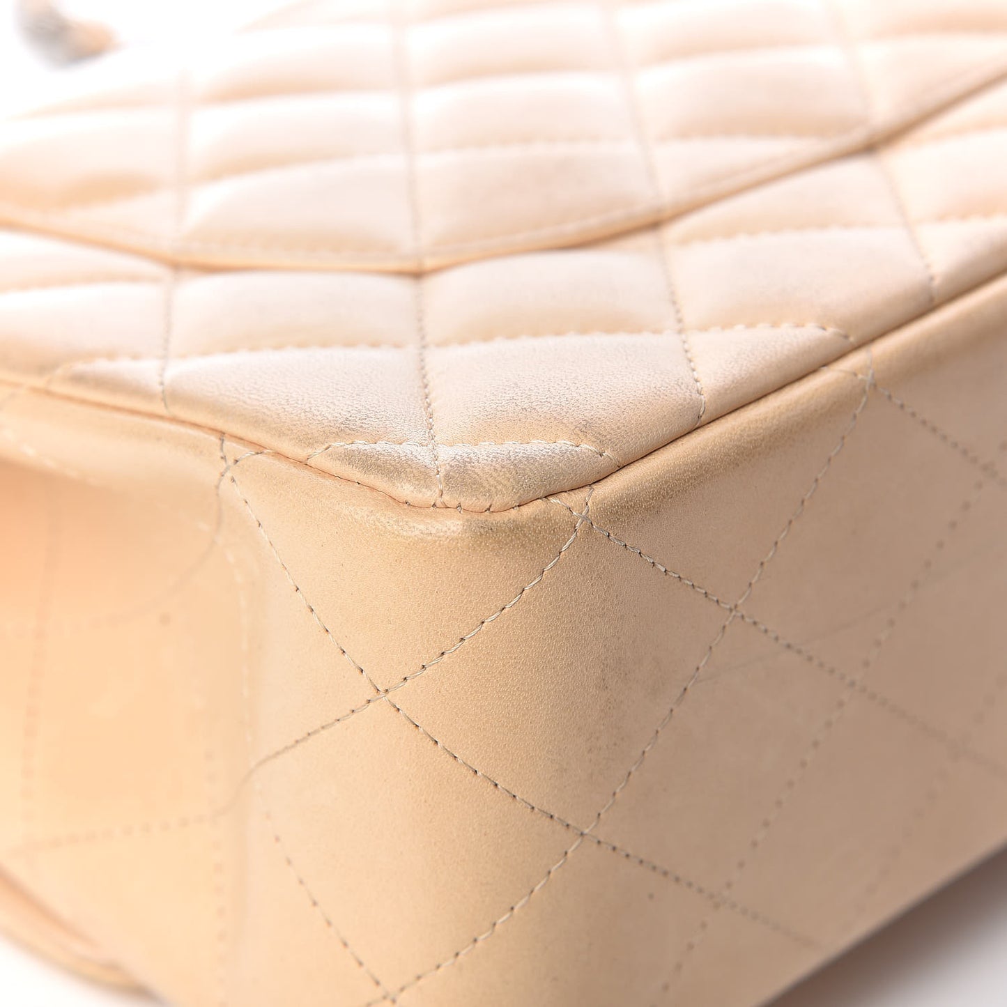 Lambskin Quilted Jumbo Double Flap Beige Clair