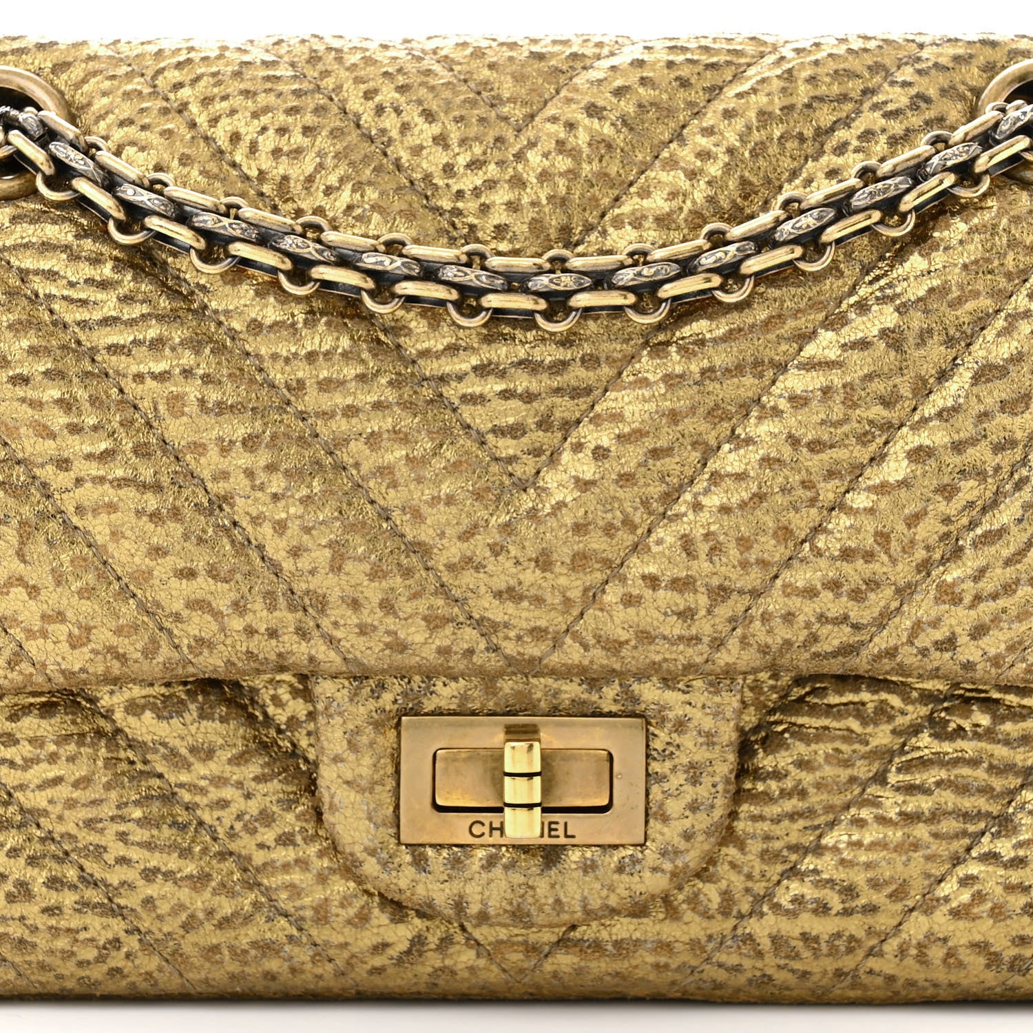 Chanel Metallic Grained Calfskin Chevron Quilted 2.55 Reissue 224 Flap Gold 8 of 11