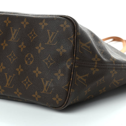 Louis Vuitton Monogram Neverfull MM 8 of 9
