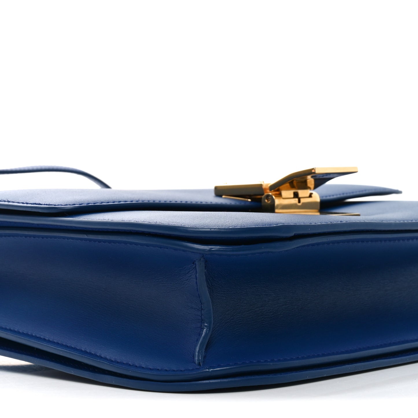 Box Calfskin Medium Classic Box Flap Bag Indigo