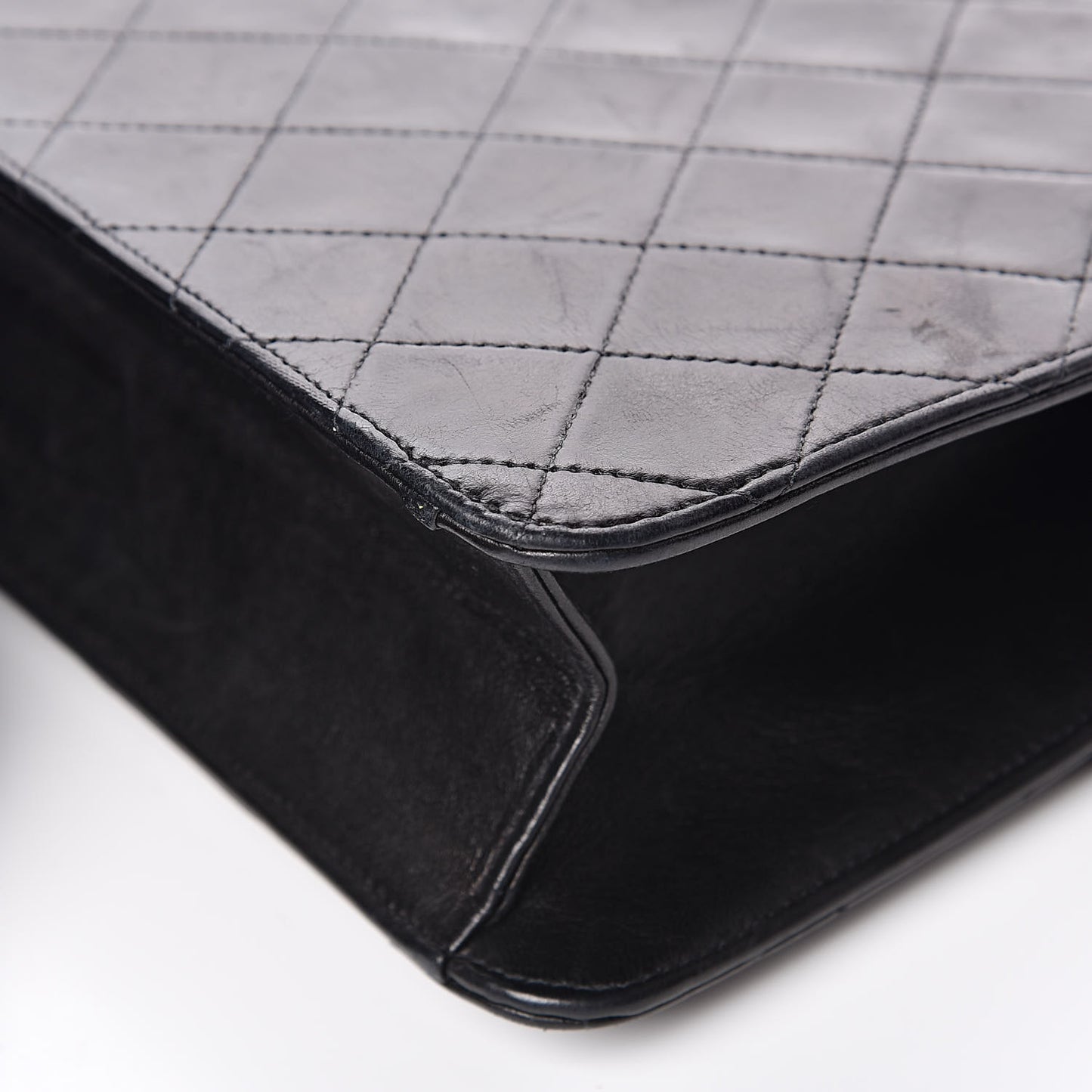 Lambskin Quilted Medium Single Flap Black