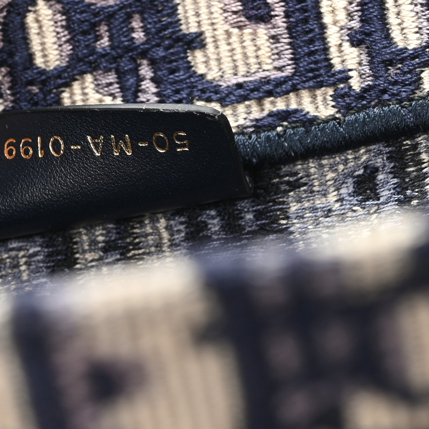 Oblique Medium Book Tote Blue Multicolor