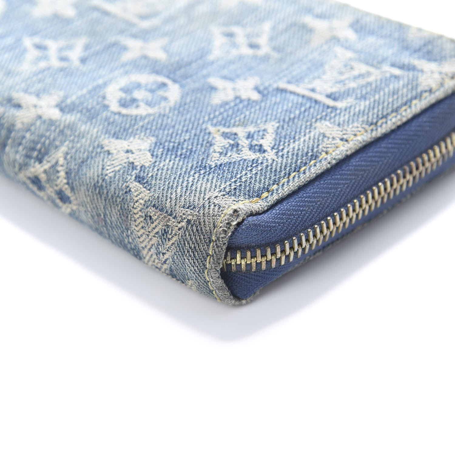 Louis Vuitton Monogram Denim Zippy Wallet Blue 11 of 15