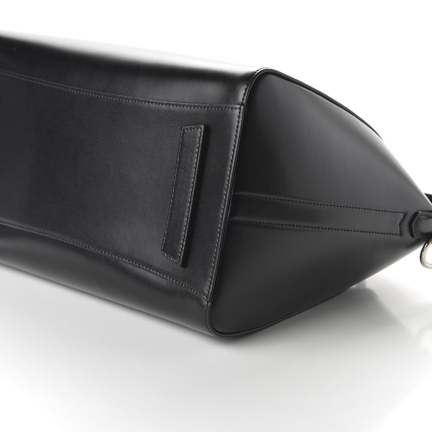 Shiny Lord Calfskin Medium Antigona Black
