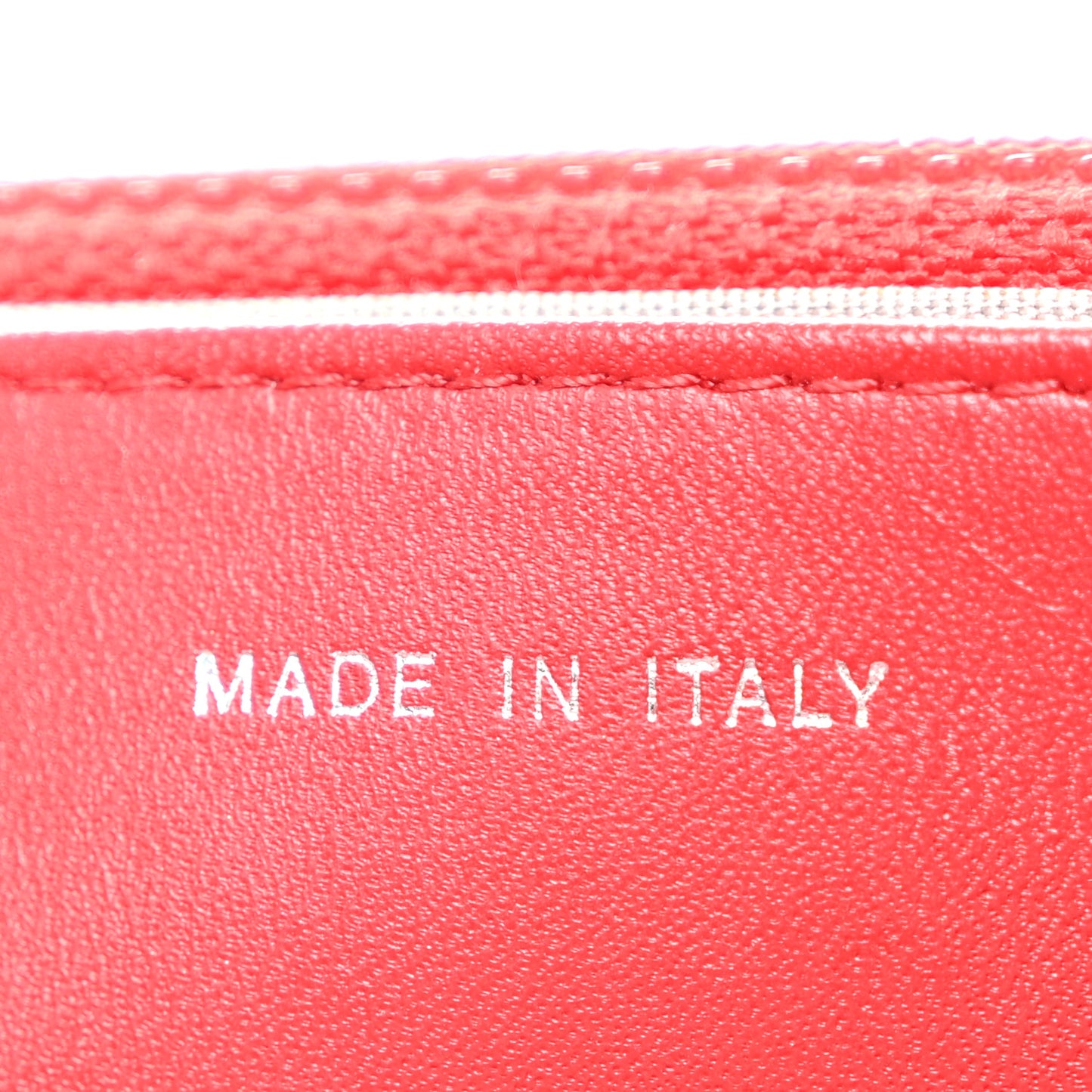 Patent Quilted Brilliant Wallet On Chain WOC Red