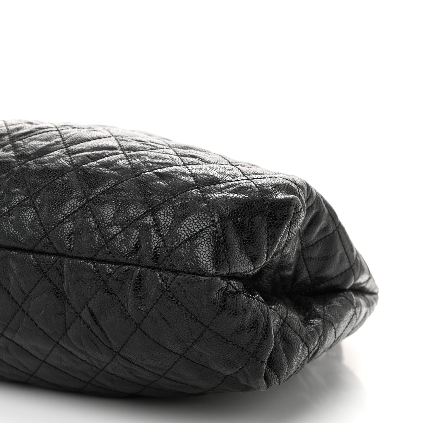 Distressed Glazed Caviar Quilted Large Elastic Tote Black