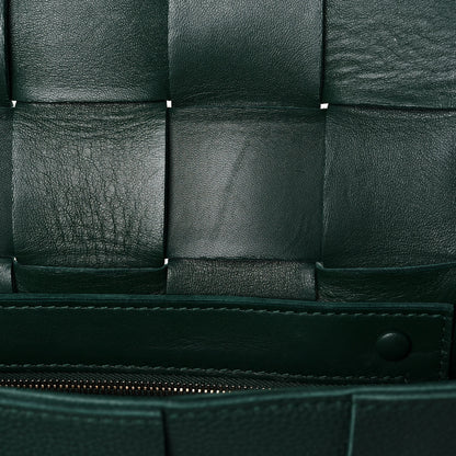 Bottega Veneta Grained Calfskin Maxi Intrecciato Cassette Crossbody Bag Raintree Green 14 of 14
