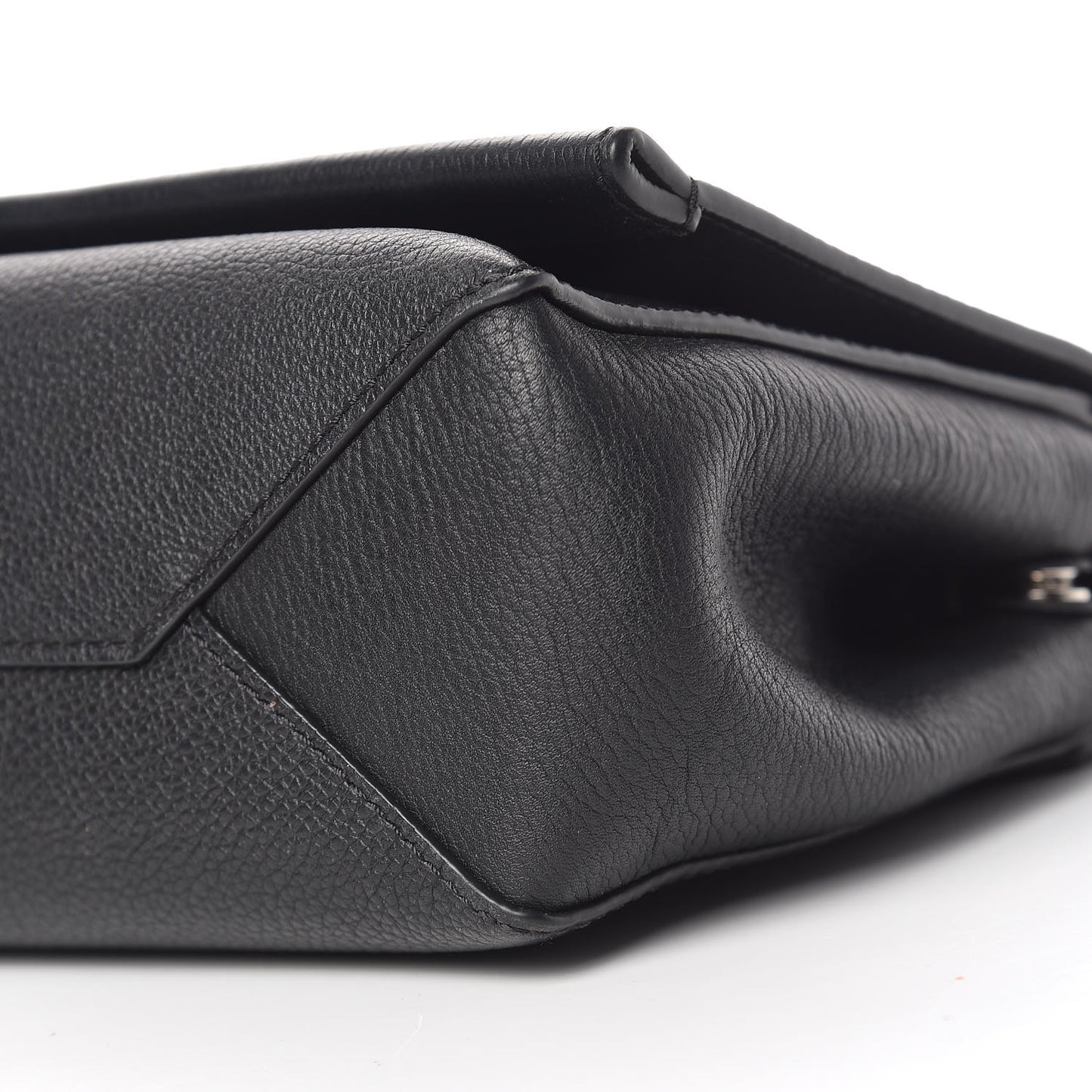 Calfskin Lockme II Chain Bag BB Black