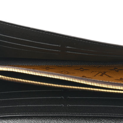 Louis Vuitton Reverse Monogram Giant Sarah Wallet 5 of 7